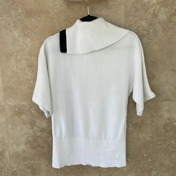 White House Black Market Sweater XS Asymmetrical Cowl Neck White Black Trim WHBM - Picture 3 of 11